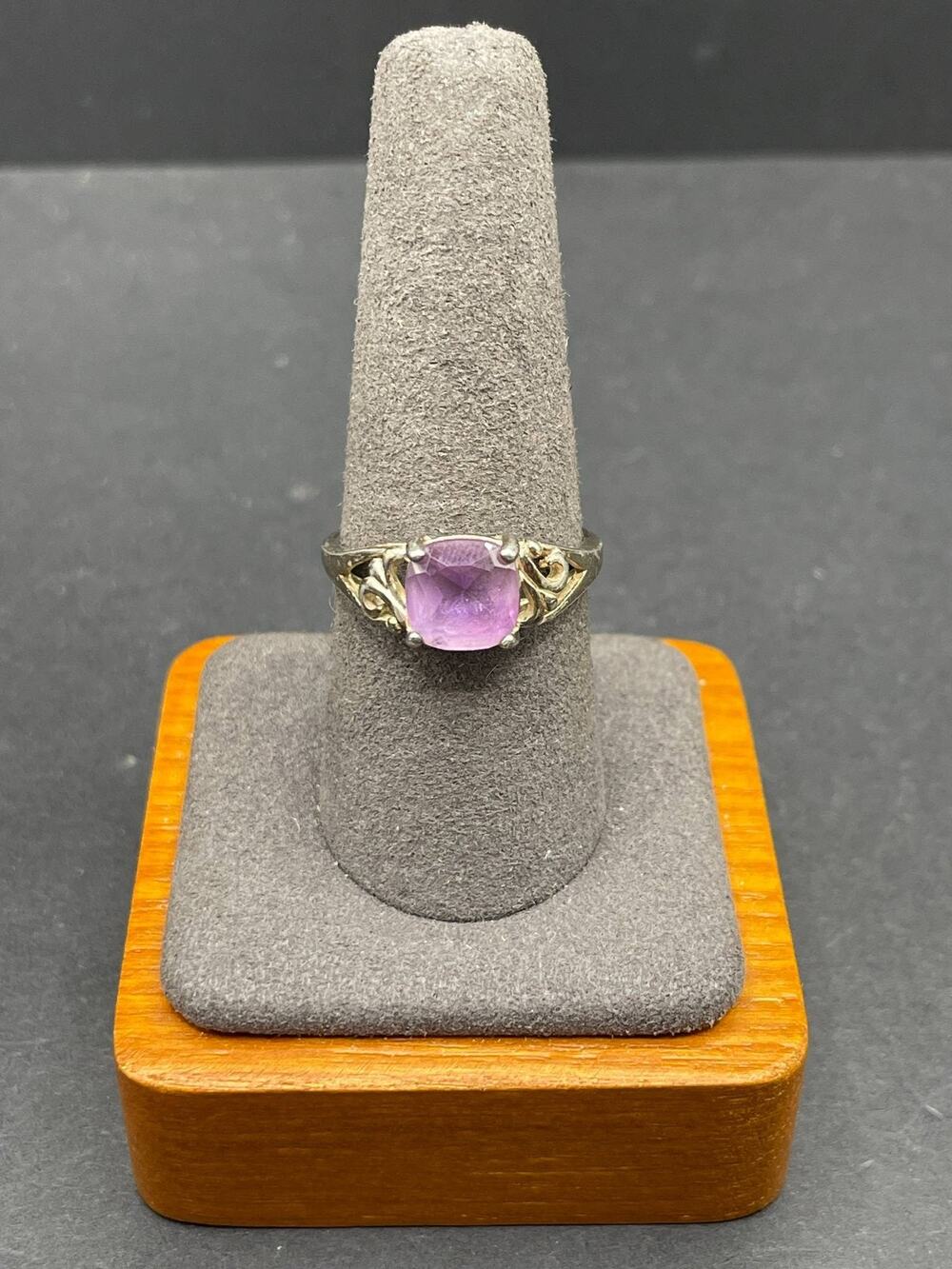 Sterling Silver 925 Ring with Purple Gemstone Size 7.75 Filigree Band Design